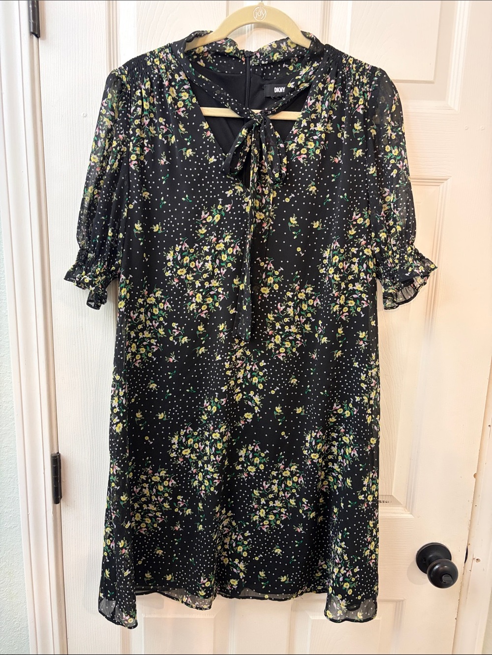 Dkny Black Floral Tie-Neck Midi Dress with Puff Sleeves